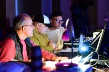 В Тюмени дали старт трехдневному фестивалю документального кино "КинЗа"