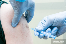 В Тюмени назвали районы, из-за которых власти не отменяют QR-коды