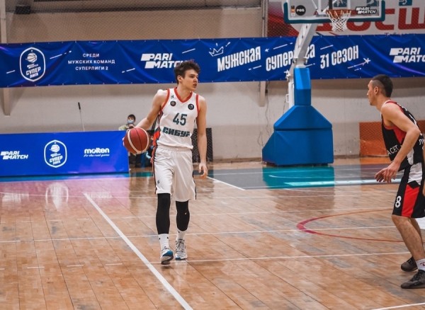 БК "Нефтехимик" переиграл липецких баскетболистов