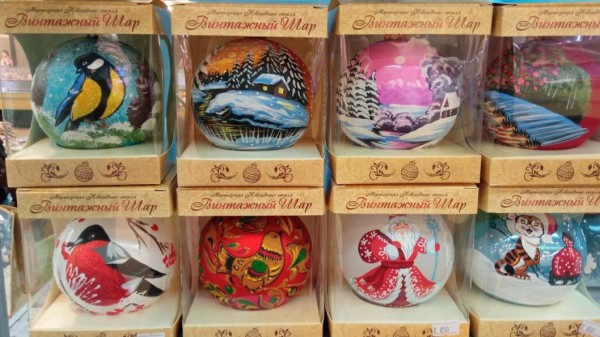 Тюменские мастерицы выставили Дедов Морозов из ваты и медведей ручной работы на Igolka market Тюменские мастерицы выставили Дедов Морозов из ваты и медведей ручной работы на Igolka market