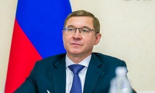 Якушев назвал основной задачей власти повышение доходов населения 