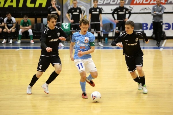 Игроки МФК "Тюмень" разгромили югорчан в матче Юниорлиги