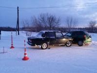 Подростки обменяли iPhone на угнанную в Тюмени машину и попали в аварию