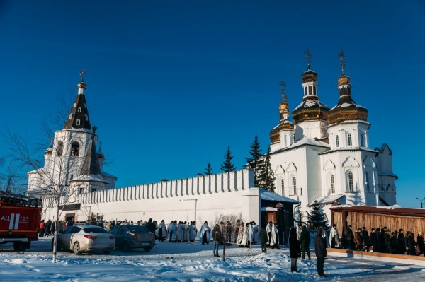 
Крещенские купания от и до
