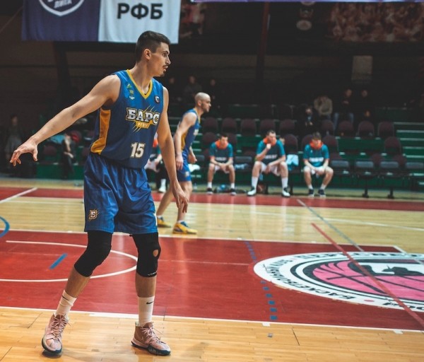 Тобольский "Нефтехимик" усилился нападающим из Ростова