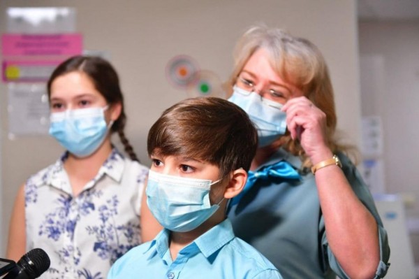 Тюменские подростки призвали сверстников привиться от коронавируса Тюменские подростки призвали сверстников привиться от коронавируса