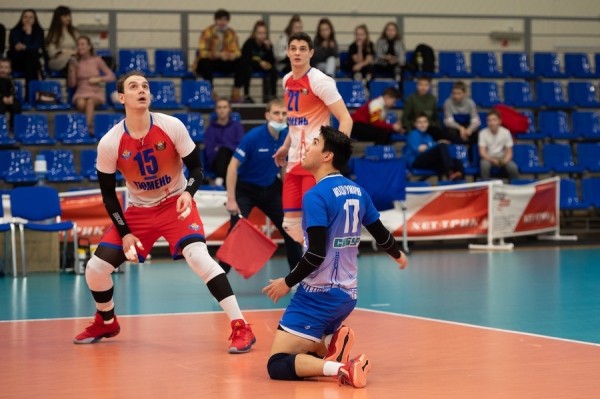 Тюменские волейболисты проведут два поединка в Грозном Тюменские волейболисты проведут два поединка в Грозном