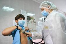 В Тюменской области стартовала вакцинация подростков от COVID-19