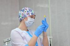 В Тюменской области стартовала вакцинация подростков от COVID-19