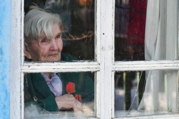 Участницу Великой Отечественной войны Анну Шахтарину из Тюмени поздравили со 100-летним юбилеем