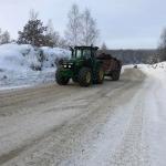 В Тюменской области агрофирма "КРиММ" вывезет на поля 350 тысяч тонн торфа 