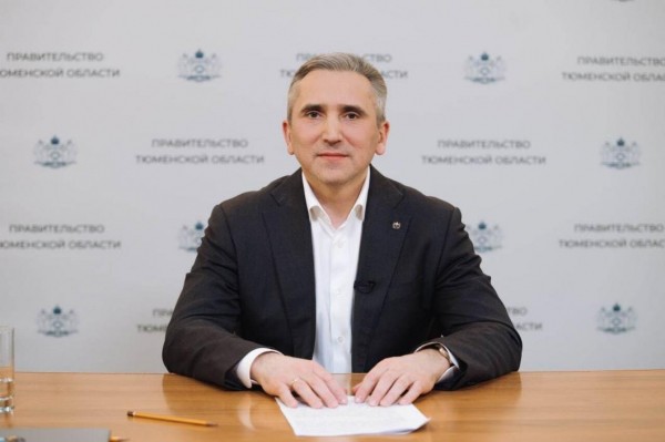 Александр Моор поздравил работников сферы ЖКХ с профессиональным праздником  