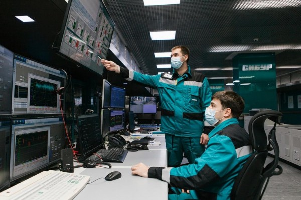 Цифровые технологии принесли "ЗапСибНефтехиму" в 2021 году 1,6 млрд рублей