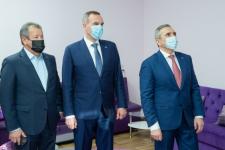 Губернатор Тюменской области Александр Моор посетил центр культуры "Максимум" в Тюмени