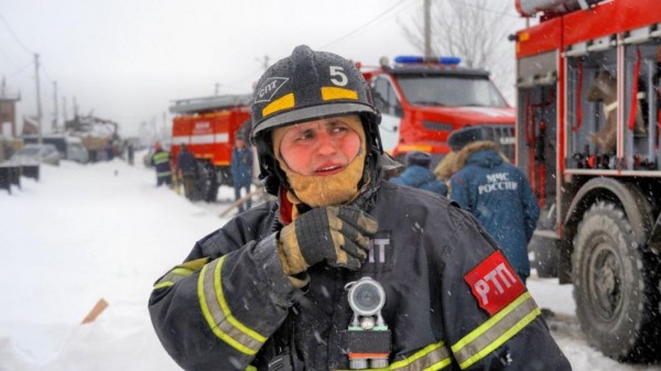 В Тюмени загорелось маршрутное такси