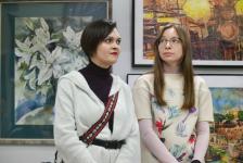 Фотогалерея: выставку работ трех молодых художниц открыли в Тюмени 