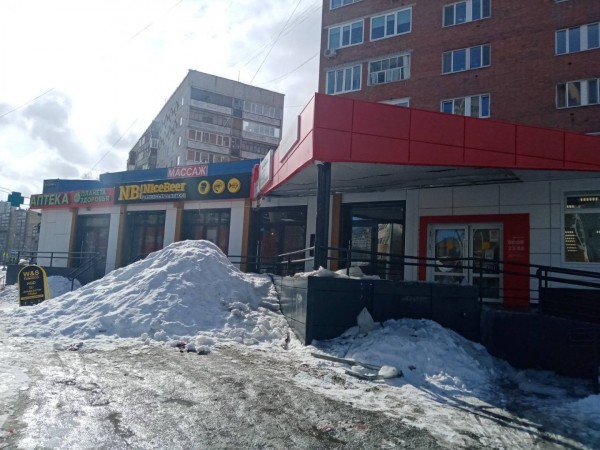 
Организации, работающие в жилых зданиях, ответственны за состояние их кровли!
