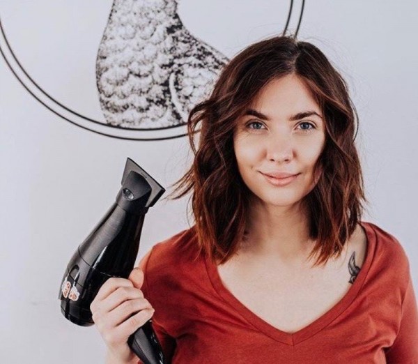 Выбрать и оплатить салон красоты можно будет через мобильное приложение, разработанное компанией из Тюмени