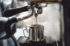 Тюменские бариста начали производить собственное растительное молоко
