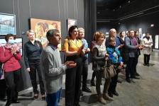 В Тюмени открыли выставку "С искусством по жизни" 87 художников, скульпторов, косторезов В Тюмени открыли выставку "С искусством по жизни" 87 художников, скульпторов, косторезов