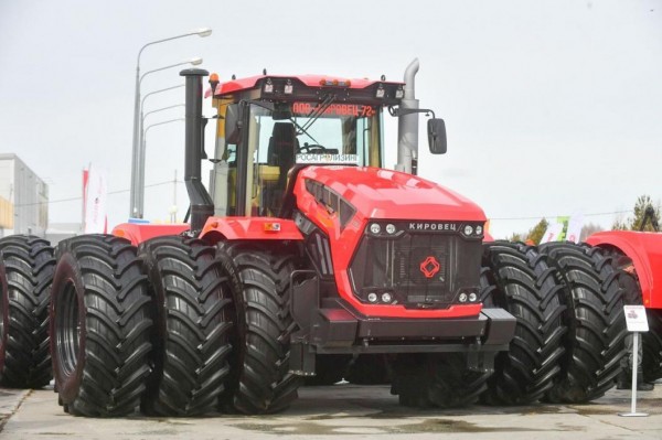 Аграрии Тюменской области с начала года на 37% увеличили закупку сельхозтехники