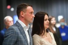 В Тюмени открыли выставку "С искусством по жизни" 87 художников, скульпторов, косторезов В Тюмени открыли выставку "С искусством по жизни" 87 художников, скульпторов, косторезов