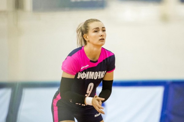 В состав женской волейбольной команды "Тюмень" вошла омичка Виктория Дохновская