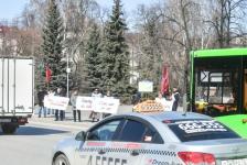 Волонтеры "Бессмертного полка" напомнили тюменцам  о людях, прошедших фашистские концлагеря