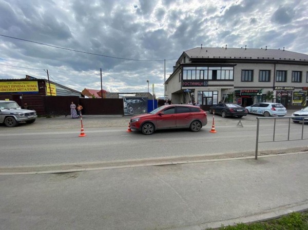 Водитель сбил шестилетнего мальчика на улице Усадебной в Тюмени Водитель сбил шестилетнего мальчика на улице Усадебной в Тюмени