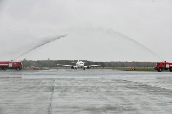 В Тюмени встретили самолет имени Героя Советского Союза Бориса Быстрых