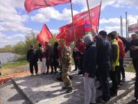 Тюменские "моржи"  отметили заплывом 15-летие "Бессмертного полка" 