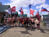 Тюменские "моржи"  отметили заплывом 15-летие "Бессмертного полка" 