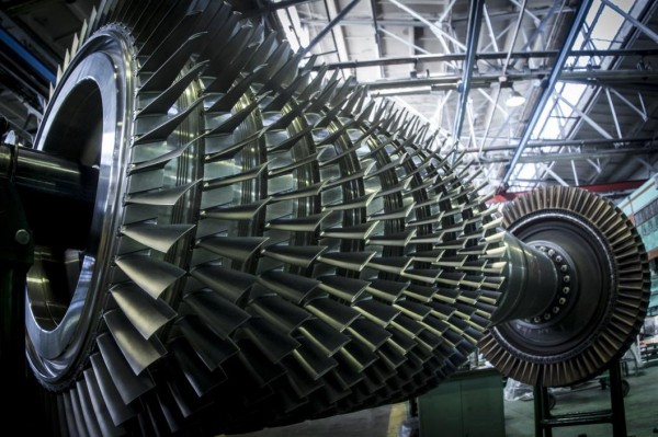 Александр Моор: экономика Тюменской области сохраняет устойчивость