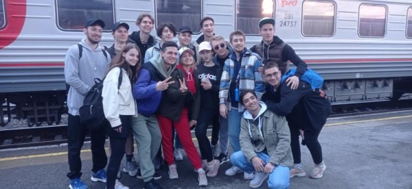 86 тюменцев отправились на финал Всероссийской студенческой весны в Самару