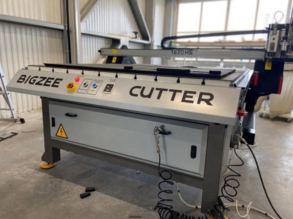 Первую партию упаковочных коробок выпустила компания "Энергосбертех" в индустриальном парке "Богандинский"