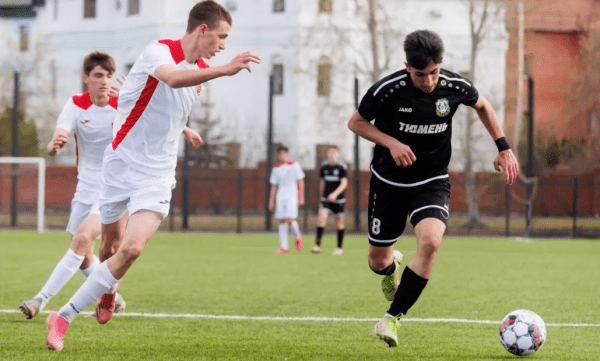 Юных футболистов "Тюмени" вызвали в сборную России