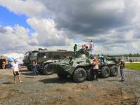 Тюменские "моржи" устроили соревнования в честь Дня России 