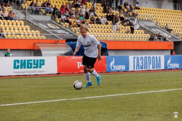 Молодые футболисты "Тюмени" уступили "Уралу" в Екатеринбурге