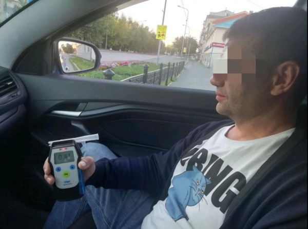 Девять нетрезвых водителей остановили инспекторы ГИБДД в Тюменской области 29 июля Девять нетрезвых водителей остановили инспекторы ГИБДД в Тюменской области 29 июля