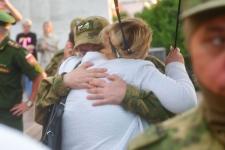 Торжественная церемония отправки первой роты добровольцев подразделения "Тобол" прошла в Тюмени