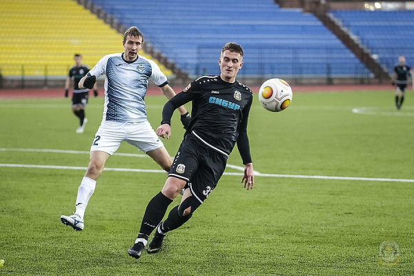 Футболисты Тюмени примут "Челябинск" на стадионе "Геолог"