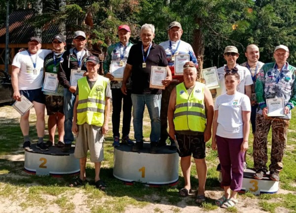 21,5 кг рыбы поймали победители областного чемпионата по ловле удочкой
