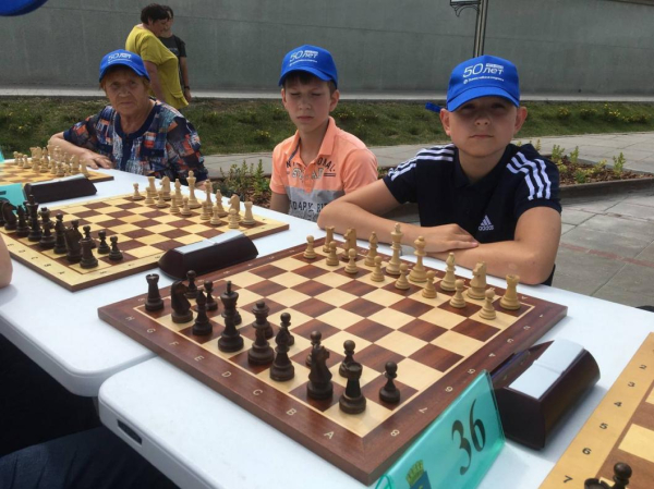 140 шахматистов провели турнир в День города в Тюмени