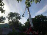 Пожар в деревянном доме на площади 250 квадратных метров потушили в Тюмени