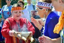 С культурой народов Тюменской области знакомят в этнографическом парке-музее "Юрибей"