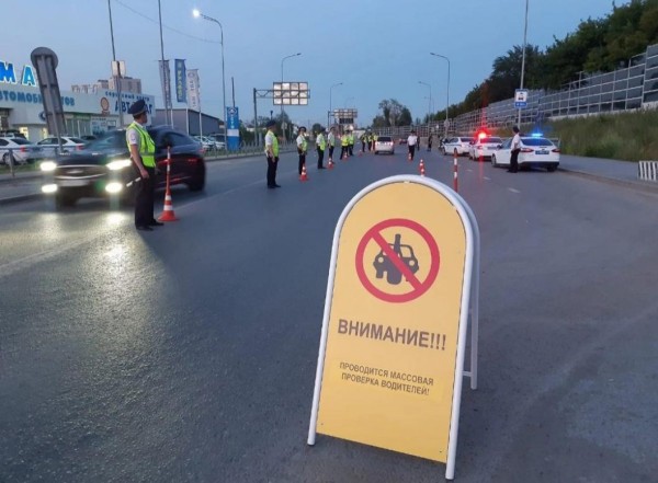 Сплошная проверка водителей на трезвость пройдет в Тюмени Сплошная проверка водителей на трезвость пройдет в Тюмени