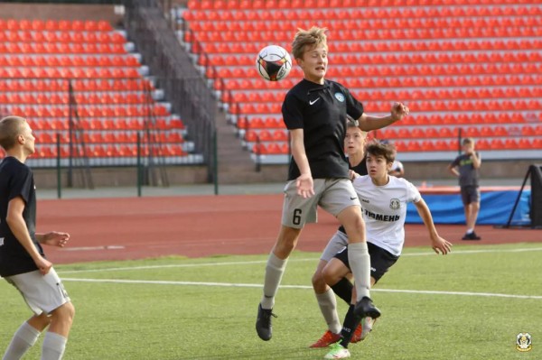 Тюменцы уступили футболистам из Новокузнецка со счетом 1:3