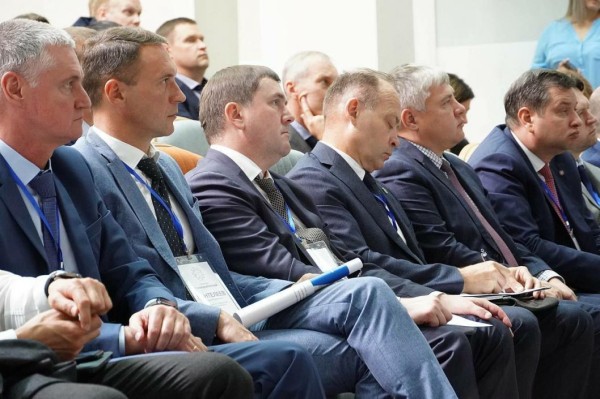 Промышленники Тюменской области поставили ПАО "ЛУКОЙЛ" оборудования на 128 млрд рублей за три года 