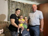 Подготовиться к учебному году юным тюменцам помогают городские депутаты