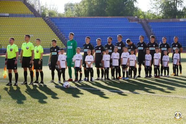 40 лет спустя тюменские футболисты проведут  официальный матч в Чувашии